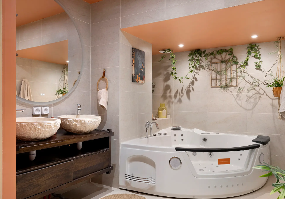 CASA CALMA • Spa privé & Cinéma 100″ • 4 pers.10 de CASA CALMA • Spa privé & Cinéma 100″ • 4 pers.