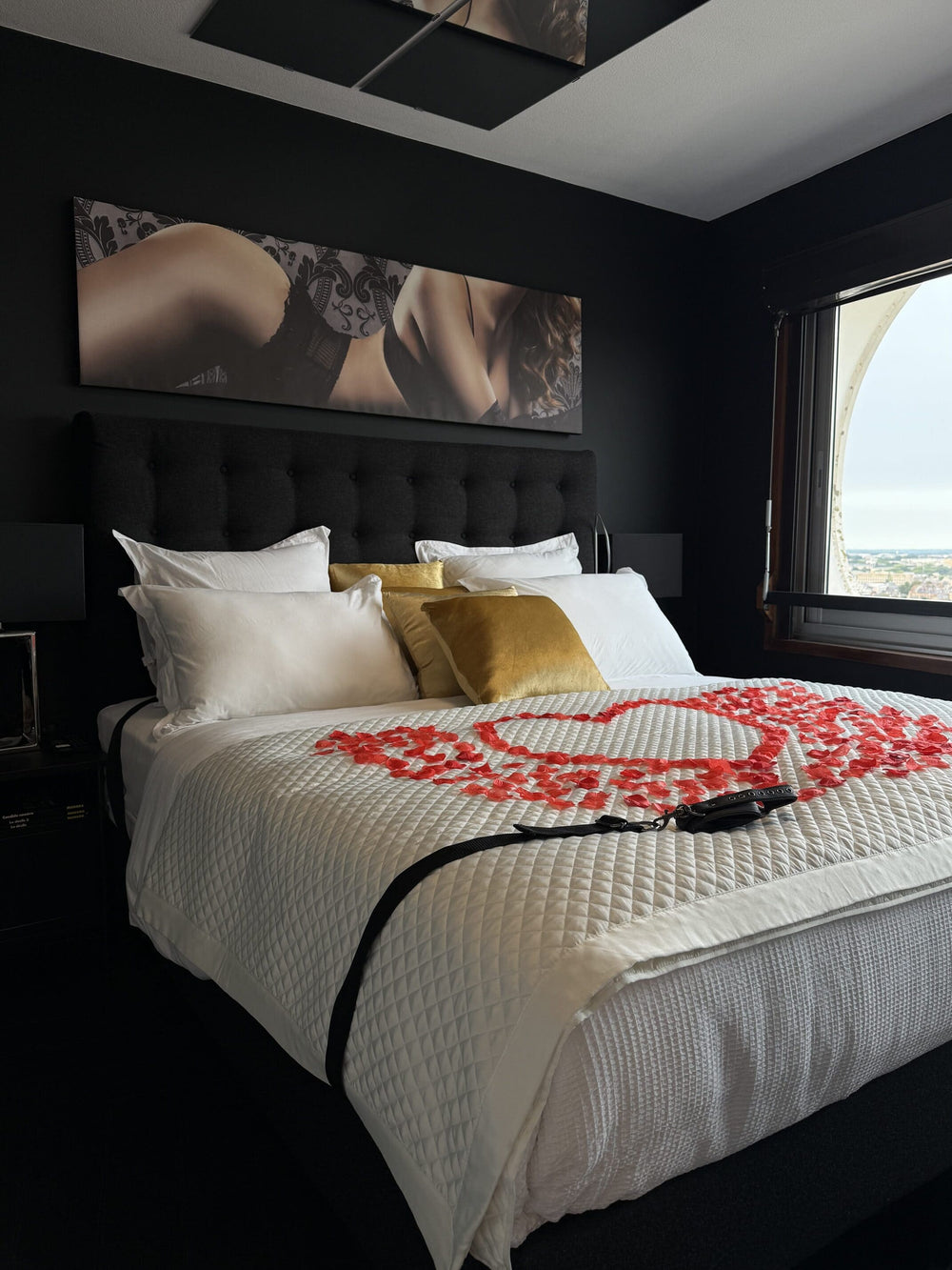 week-end en amoureux Bretagne - Location Loveroom chambre avec Spa Jacuzzi privatif - Love room1 de Love Horizons