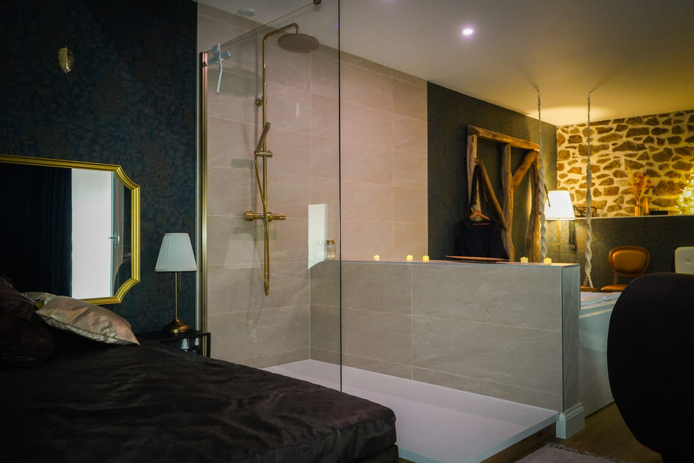 Robe de soirée élégante rouge, coupe drapée séduisante, longue, pour femme, idéale événement chic.8 de Plaisir secret