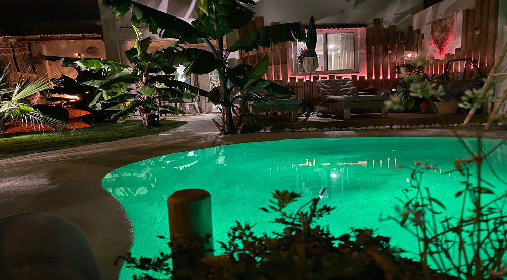 Lodge Spa tropical luxueux avec piscine privée, cascade exotique et villa en bois.4 de Tropical Lodge Spa