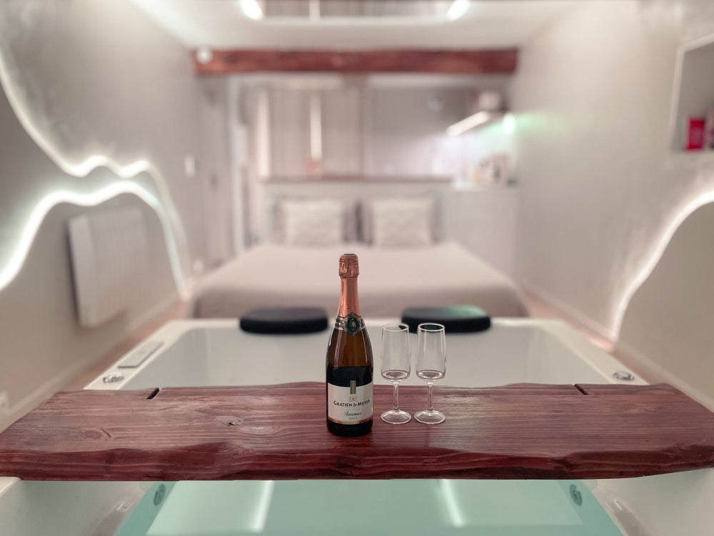 À la folie Loft&Spa romantique avec jacuzzi - Love’nSpa - weekend en amoureux, love rooms avec spa ou jacuzzi privatif3 de À la folie Loft&Spa romantique avec jacuzzi