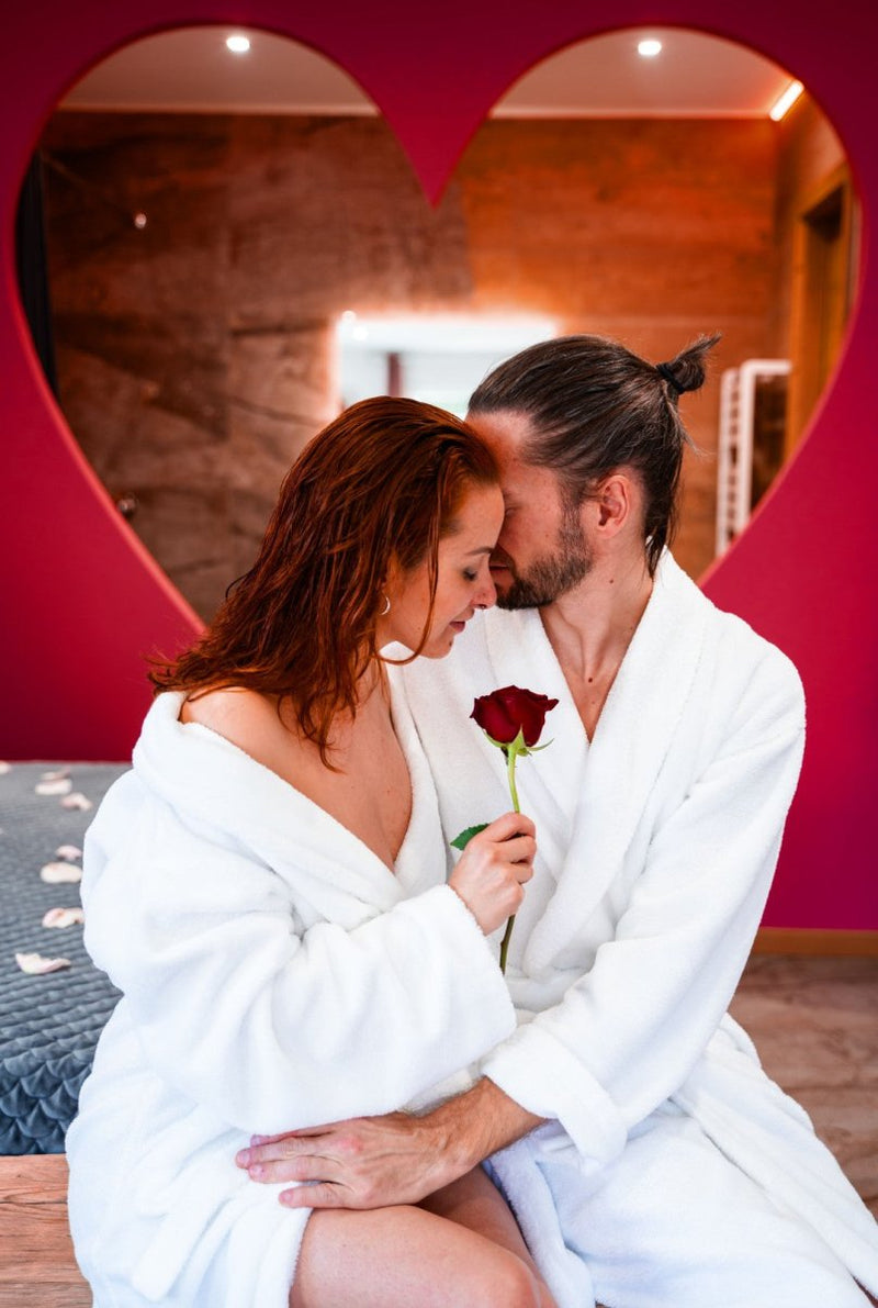 Bisou sucre - Love’nSpa - weekend en amoureux, love rooms avec spa ou jacuzzi privatif3 de Bisou sucre