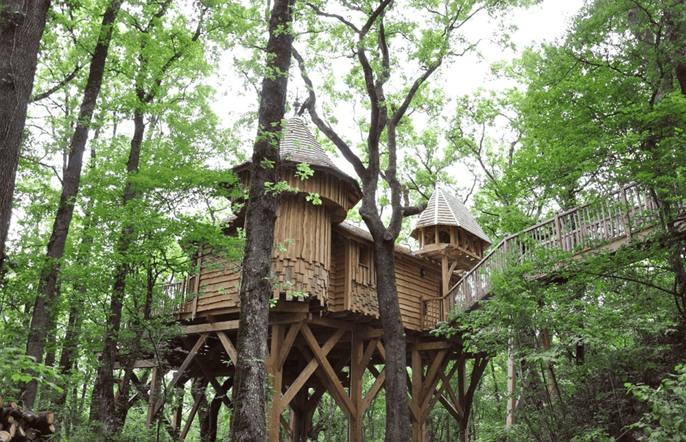 Cabane Château Spa et Sauna Puybeton - Love’nSpa - weekend en amoureux, love rooms avec spa ou jacuzzi privatif3 de Cabane Château Spa et Sauna Puybeton