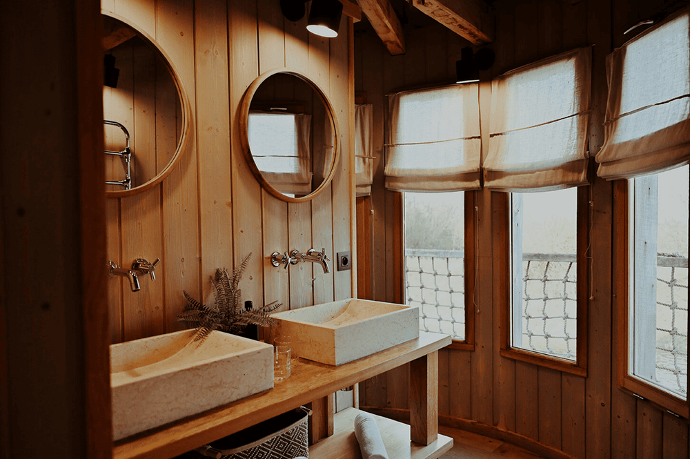 Cabane Château Spa Jumihac - Love’nSpa - weekend en amoureux, love rooms avec spa ou jacuzzi privatif4 de Cabane Château Spa Jumihac