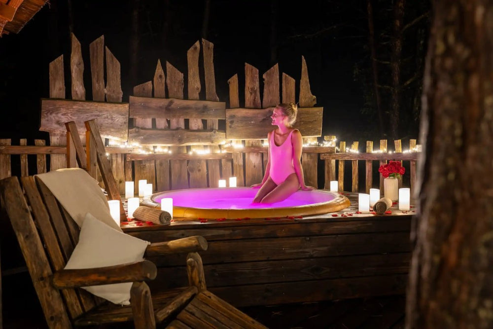 Cabane dans les arbres avec jacuzzi privatif - Aristoloche - Love’nSpa - weekend en amoureux, love rooms avec spa ou jacuzzi privatif1 de Cabane dans les arbres avec jacuzzi privatif - Aristoloche