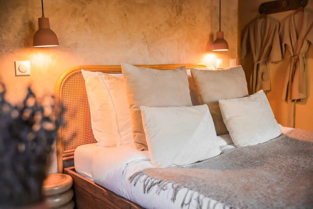 Cabane dans les arbres avec jacuzzi privatif - Bois d'Arambe - Love’nSpa - weekend en amoureux, love rooms avec spa ou jacuzzi privatif4 de Cabane dans les arbres avec jacuzzi privatif - Bois d'Arambe