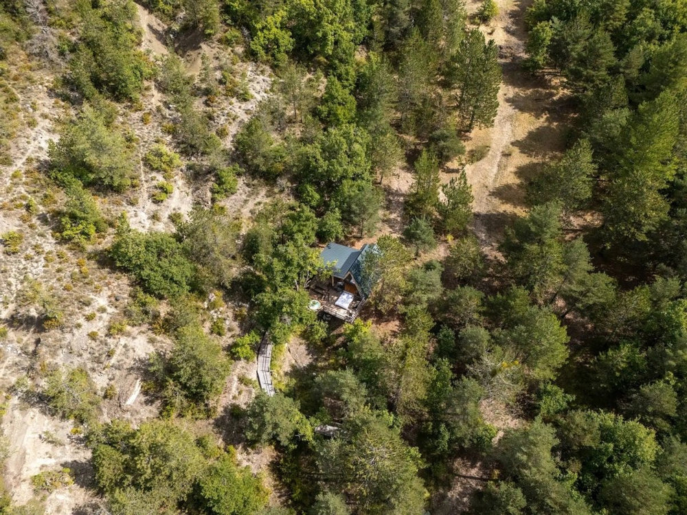 Cabane dans les arbres avec jacuzzi privatif - Petite Buëch - Love’nSpa - weekend en amoureux, love rooms avec spa ou jacuzzi privatif13 de Cabane dans les arbres avec jacuzzi privatif - Petite Buëch
