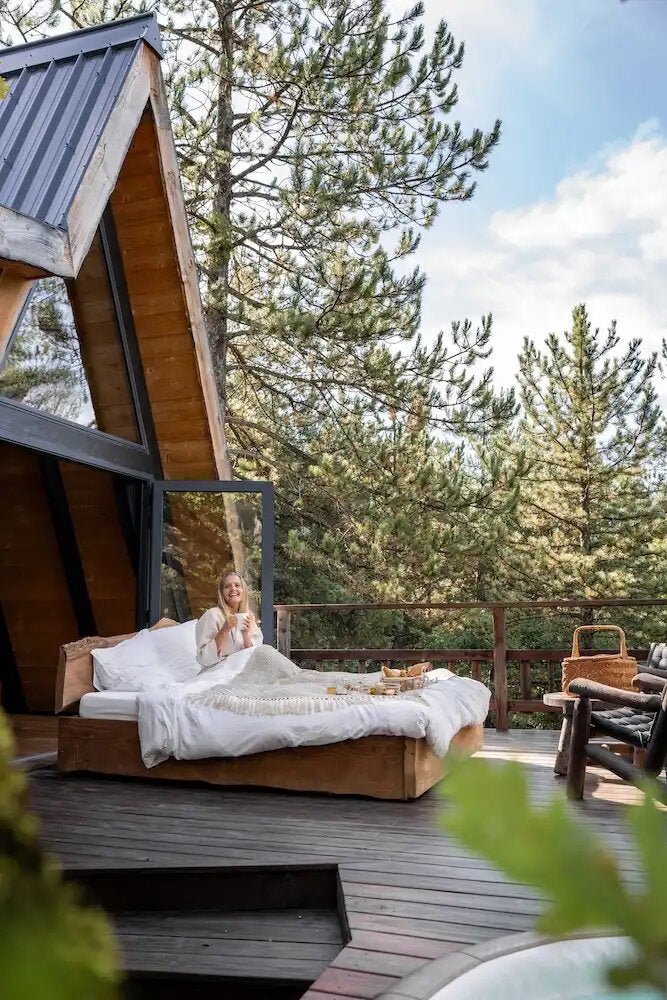 Cabane dans les arbres avec jacuzzi privatif - Petite Buëch - Love’nSpa - weekend en amoureux, love rooms avec spa ou jacuzzi privatif26 de Cabane dans les arbres avec jacuzzi privatif - Petite Buëch