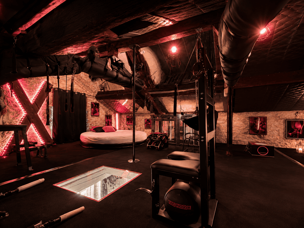 Caporizon - Lov'BnB - Love’nSpa - weekend en amoureux, love rooms avec spa ou jacuzzi privatif25 de Caporizon - Lov'BnB