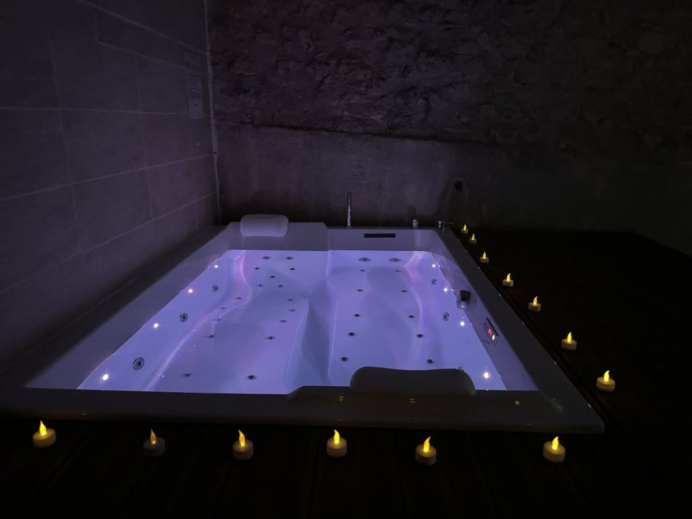 Caporizon - Lov'BnB - Love’nSpa - weekend en amoureux, love rooms avec spa ou jacuzzi privatif6 de Caporizon - Lov'BnB
