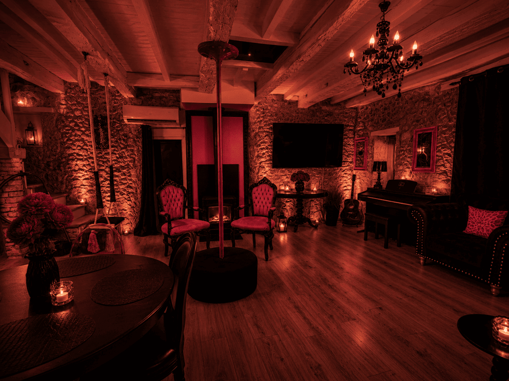 Caporizon - Lov'BnB - Love’nSpa - weekend en amoureux, love rooms avec spa ou jacuzzi privatif26 de Caporizon - Lov'BnB