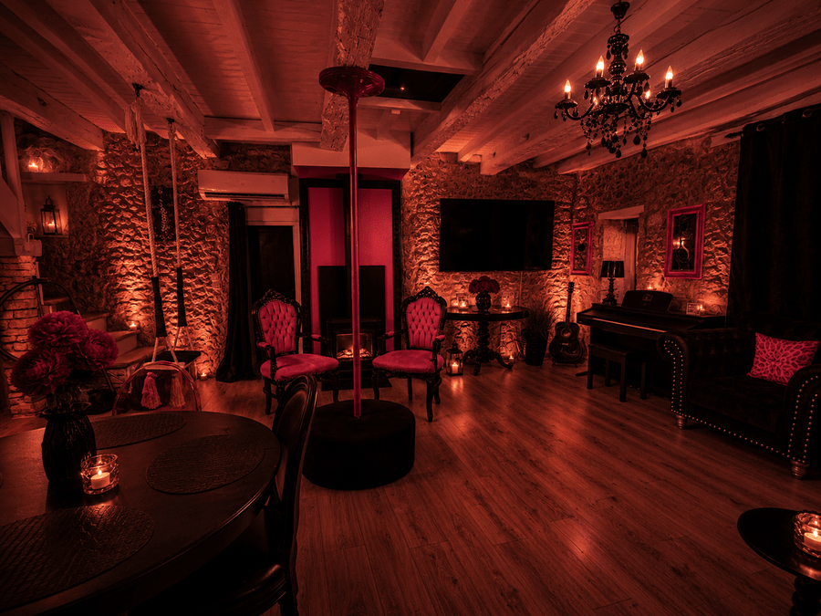 Caporizon - Lov'BnB - Love’nSpa - weekend en amoureux, love rooms avec spa ou jacuzzi privatif4 de Caporizon - Lov'BnB