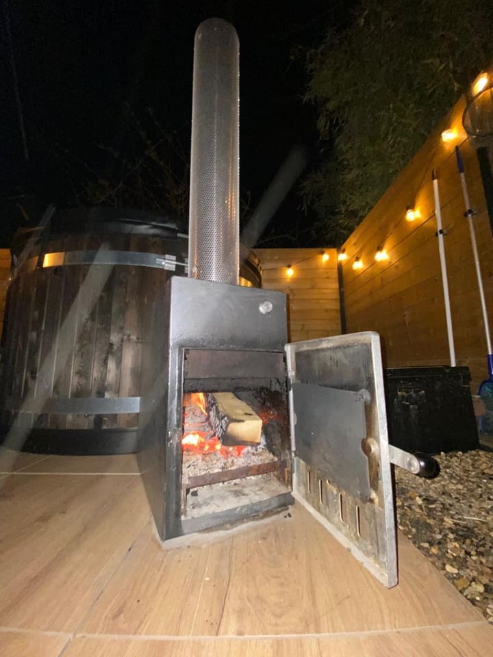 Chalet et bain nordique - Love’nSpa - weekend en amoureux, love rooms avec spa ou jacuzzi privatif10 de Chalet et bain nordique