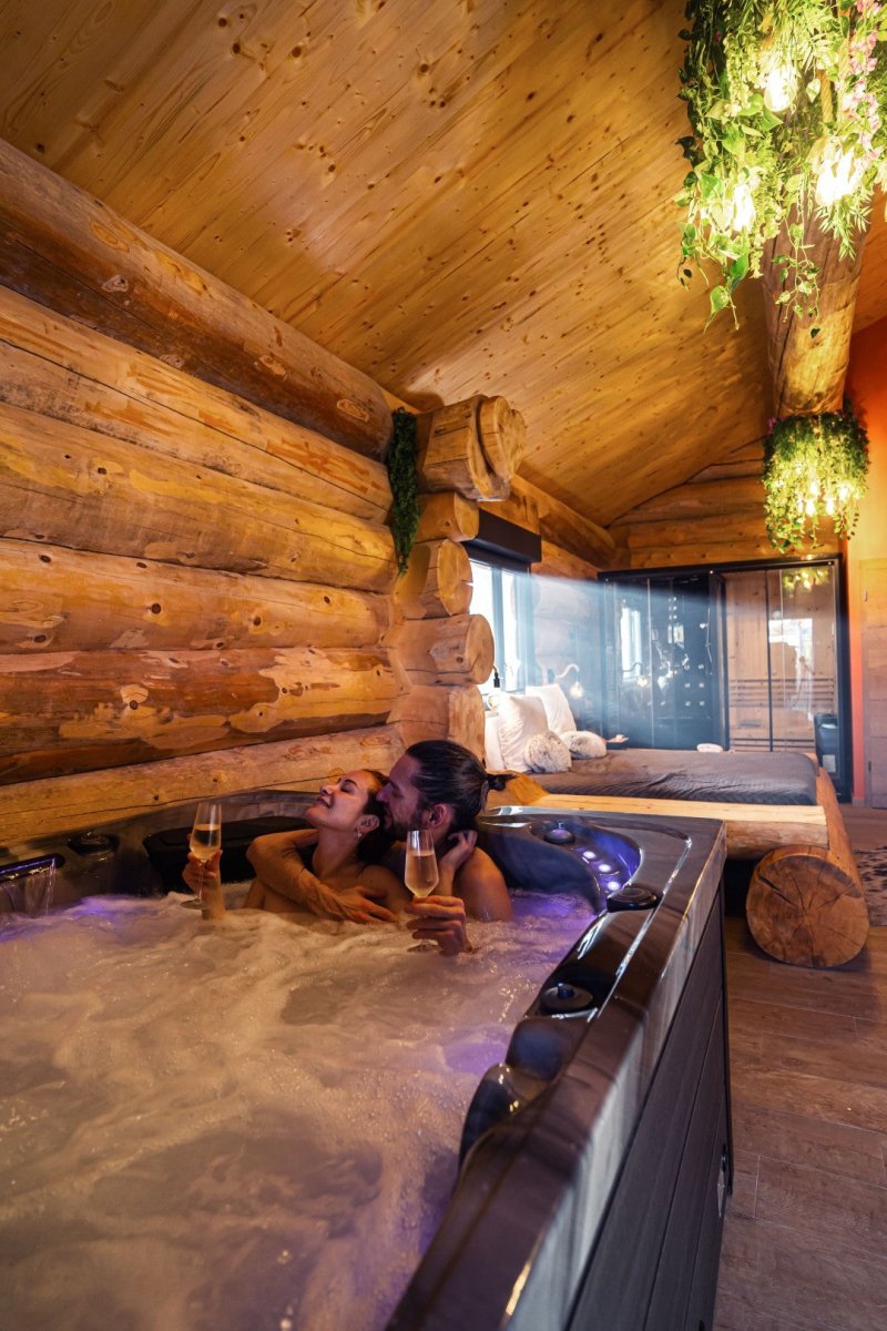 Chalet MOHAIR - Love’nSpa - weekend en amoureux, love rooms avec spa ou jacuzzi privatif5 de Chalet MOHAIR