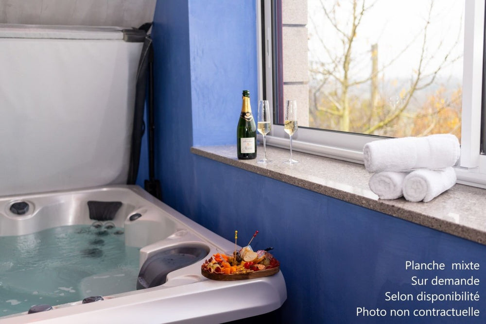 Charme à la campagne - Love’nSpa - weekend en amoureux, love rooms avec spa ou jacuzzi privatif7 de Charme à la campagne