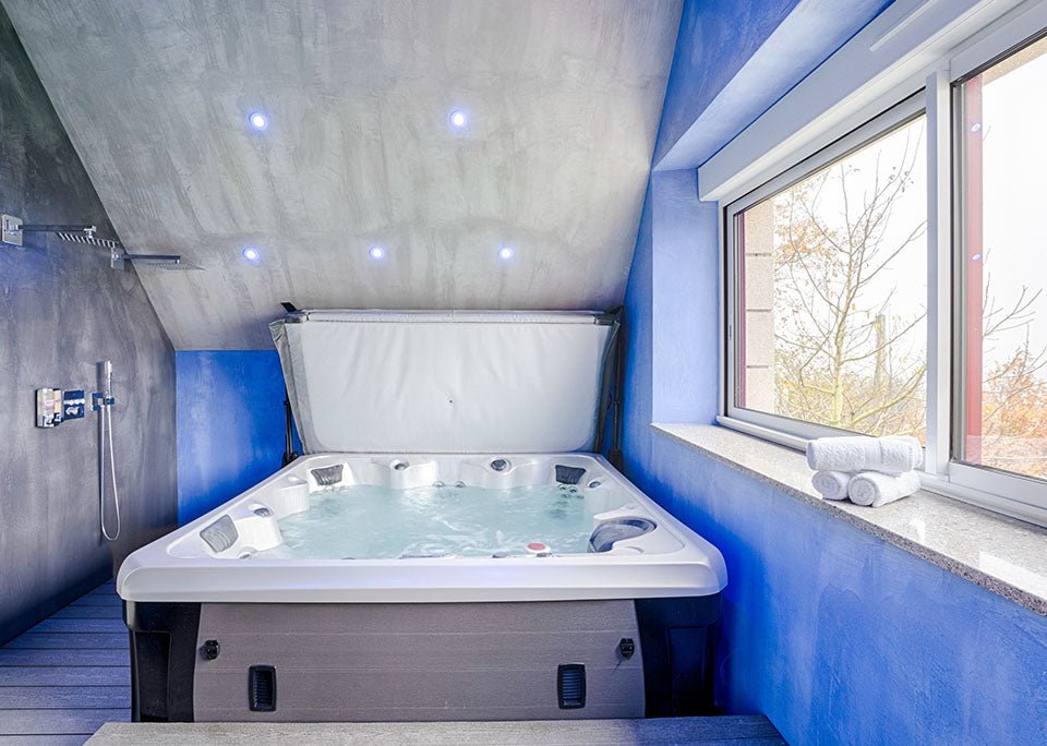 Charme à la campagne - Love’nSpa - weekend en amoureux, love rooms avec spa ou jacuzzi privatif6 de Charme à la campagne
