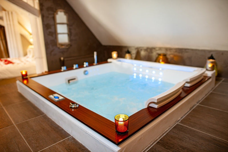 Charme au fil de l'eau - Amour - Love’nSpa - weekend en amoureux, love rooms avec spa ou jacuzzi privatif2 de Charme au fil de l'eau - Amour