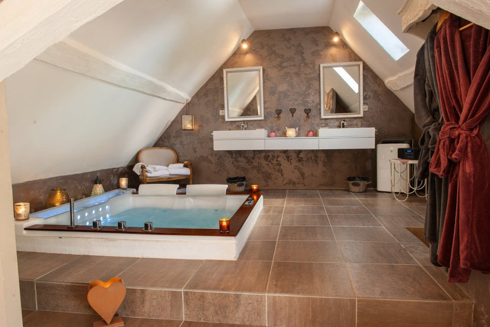 Charme au fil de l'eau - Amour - Love’nSpa - weekend en amoureux, love rooms avec spa ou jacuzzi privatif10 de Charme au fil de l'eau - Amour