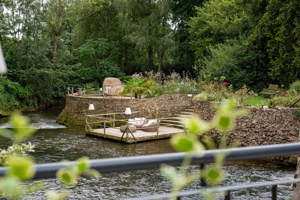 Charme au fil de l'eau - Baiser Volé - Love’nSpa - weekend en amoureux, love rooms avec spa ou jacuzzi privatif19 de Charme au fil de l'eau - Baiser Volé