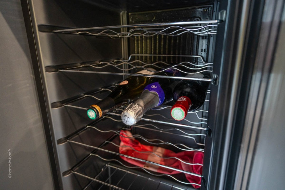 Chez MV - L’Interdit – Luxe, Glamour et Sensualité - Love’nSpa - weekend en amoureux, love rooms avec spa ou jacuzzi privatif13 de Chez MV - L’Interdit – Luxe, Glamour et Sensualité