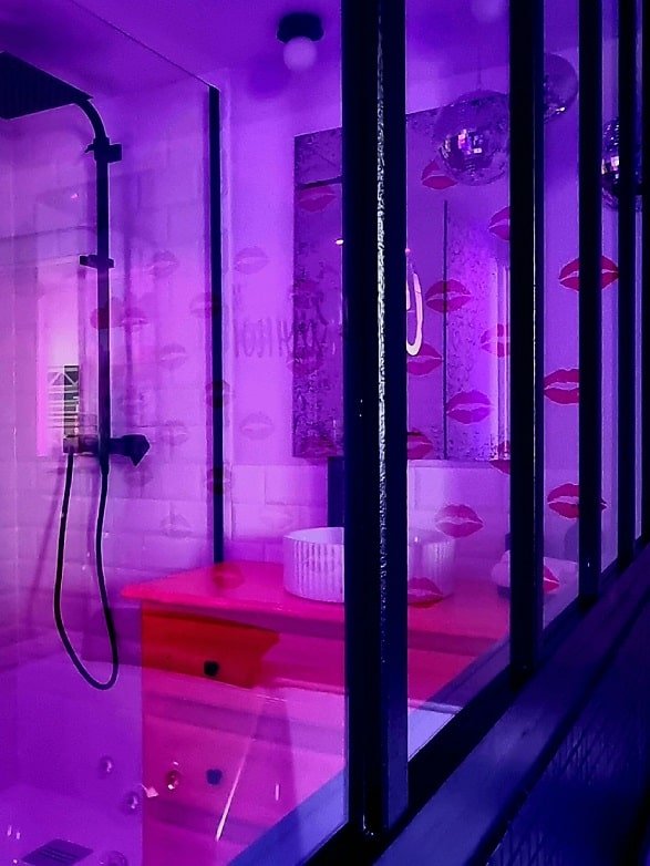 Colorroom31 - Love’nSpa - weekend en amoureux, love rooms avec spa ou jacuzzi privatif2 de Colorroom31