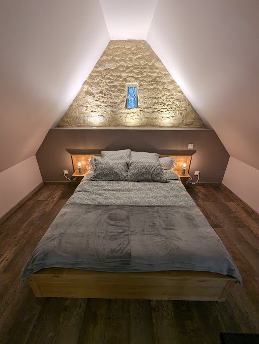 DELIV' LOVE - Love’nSpa - weekend en amoureux, love rooms avec spa ou jacuzzi privatif10 de DELIV' LOVE