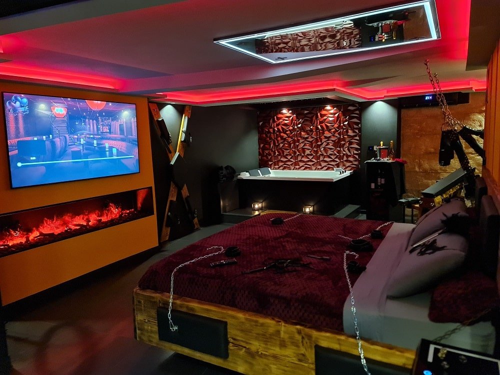 Des Chaînes Les Passions - Love’nSpa - weekend en amoureux, love rooms avec spa ou jacuzzi privatifDes Chaînes Les Passions