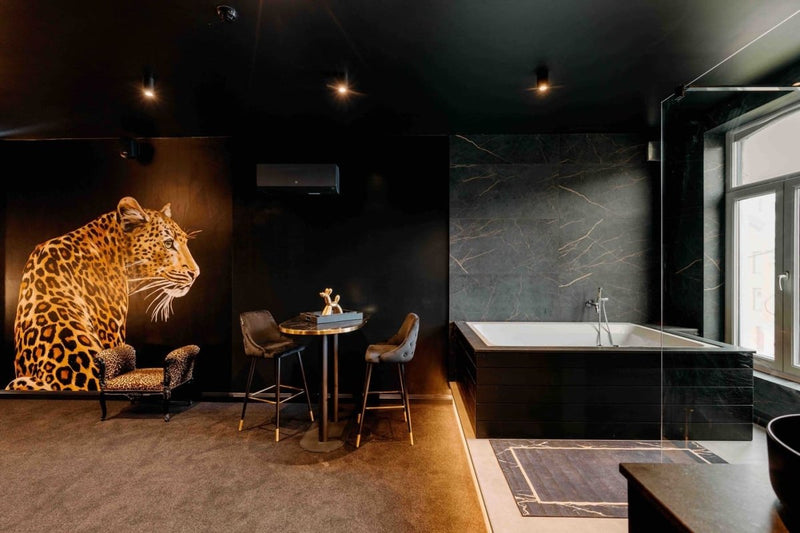 Designer Hotel - Dolce Gabbane - Love’nSpa - weekend en amoureux, love rooms avec spa ou jacuzzi privatif4 de Designer Hotel - Dolce Gabbane