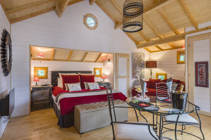 Domaine de Pech et Lafon - Cabane Spa Venitienne - Love’nSpa - weekend en amoureux, love rooms avec spa ou jacuzzi privatif1 de Domaine de Pech et Lafon - Cabane Spa Venitienne