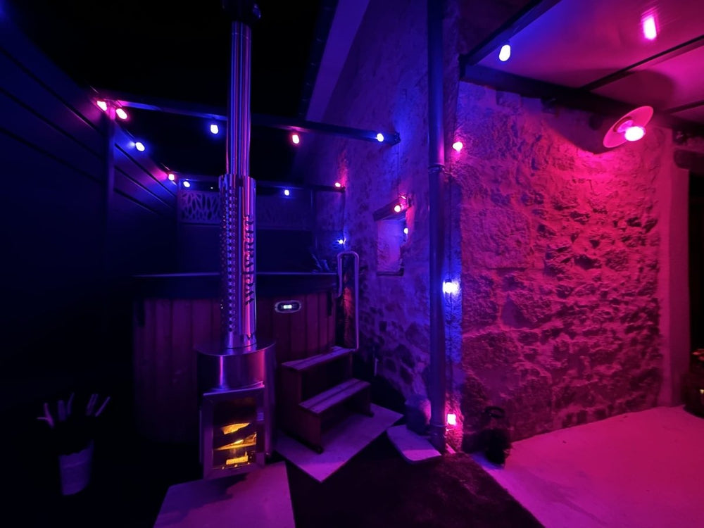 Domaine du Moulin 71 - LE NID D'AMOUR - Love’nSpa - weekend en amoureux, love rooms avec spa ou jacuzzi privatif2 de Domaine du Moulin 71 - LE NID D'AMOUR