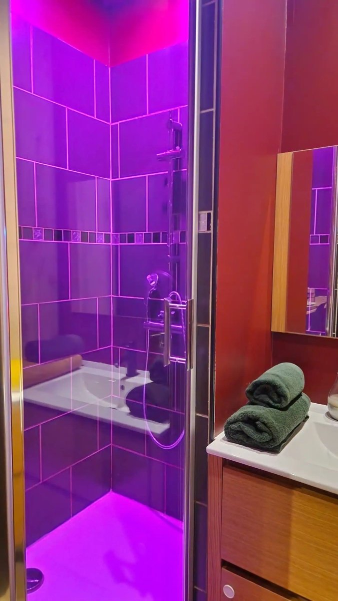 Douplex - Love’nSpa - weekend en amoureux, love rooms avec spa ou jacuzzi privatif17 de Ascension du Love - Jacuzzi et Sauna