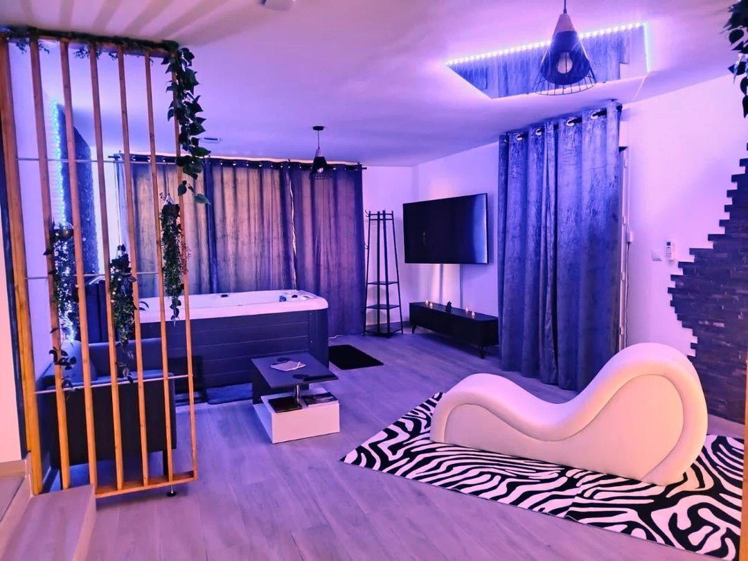 Emoi de toi - Love’nSpa - weekend en amoureux, love rooms avec spa ou jacuzzi privatifEmoi de toi