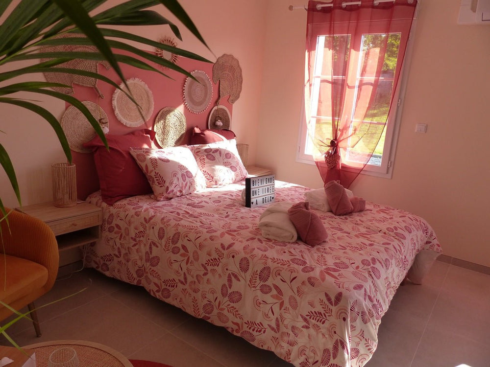 En Catimini - Une Virée à Deux - Love’nSpa - weekend en amoureux, love rooms avec spa ou jacuzzi privatif7 de En Catimini - Une Virée à Deux