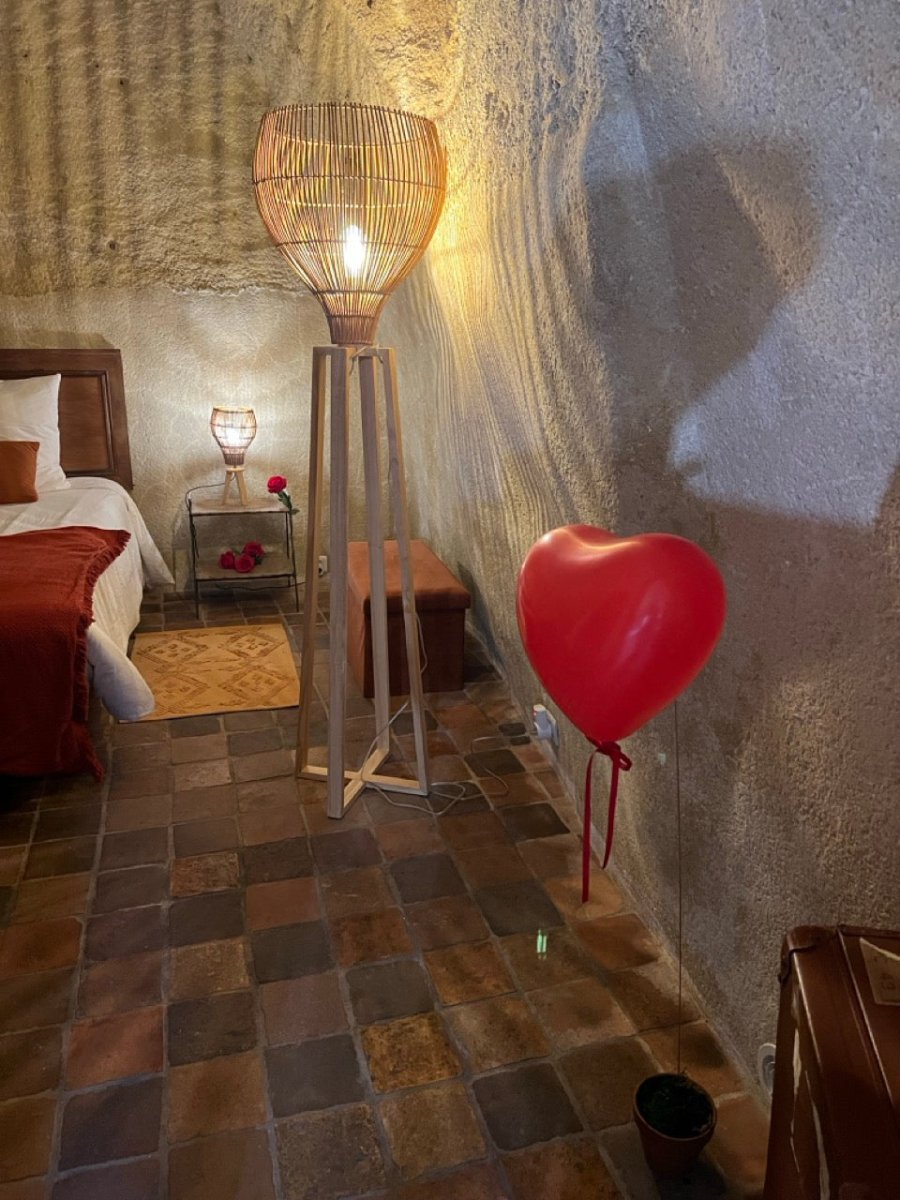 EntreNous Au Troglo - Love’nSpa - weekend en amoureux, love rooms avec spa ou jacuzzi privatif10 de Entre Nous Au Troglo