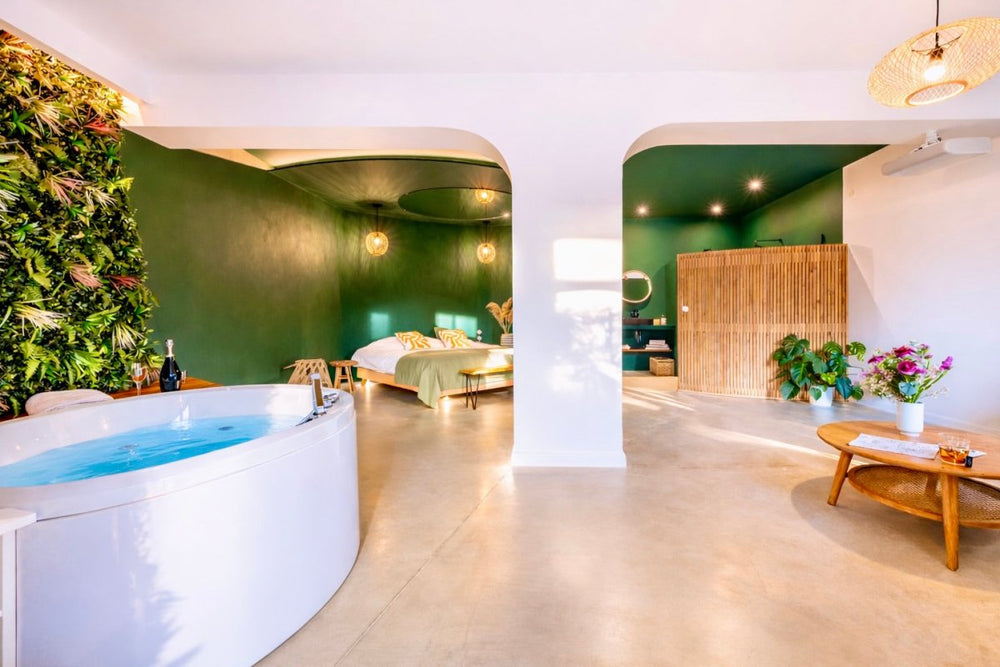 ÉROS — Spa privatif & cinéma XXL - Love’nSpa - weekend en amoureux, love rooms avec spa ou jacuzzi privatif11 de ÉROS — Spa privatif & cinéma XXL