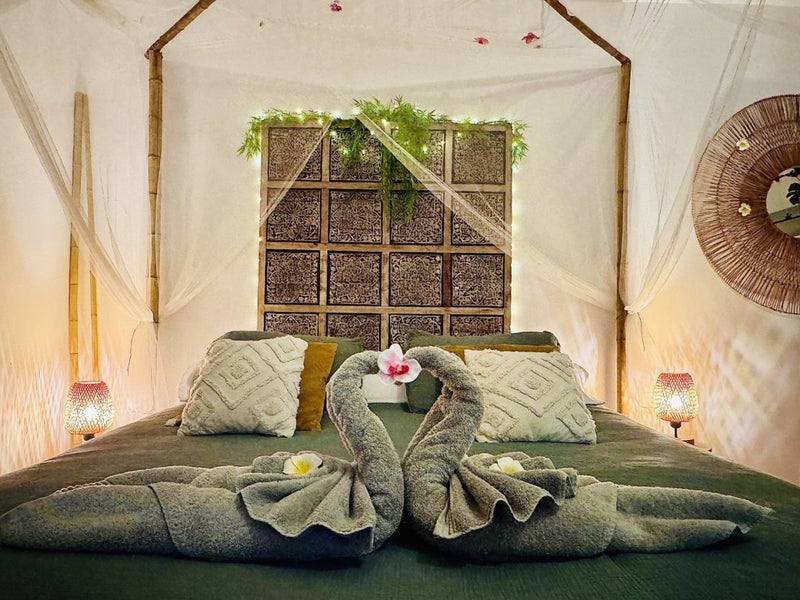 Escale à Bali Loveroom - Love’nSpa - weekend en amoureux, love rooms avec spa ou jacuzzi privatif3 de Escale à Bali Loveroom