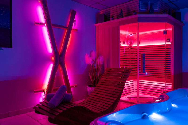 Espace évasions - Le Loft Kiss - Love’nSpa - weekend en amoureux, love rooms avec spa ou jacuzzi privatif4 de Espace évasions - Le Loft Kiss