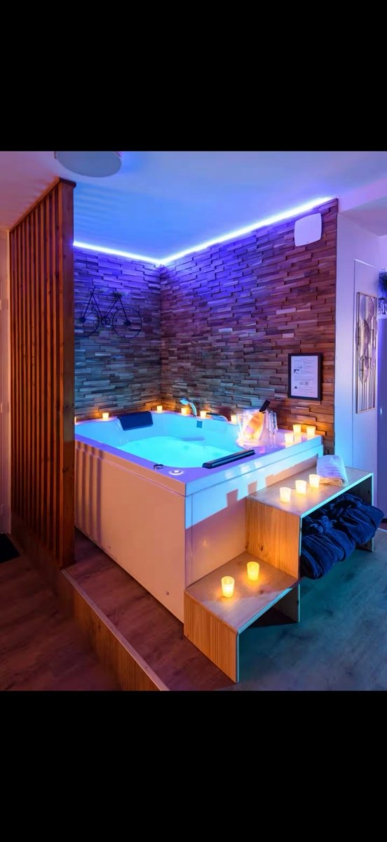 Evasion à deux - Love’nSpa - weekend en amoureux, love rooms avec spa ou jacuzzi privatif4 de Evasion à deux