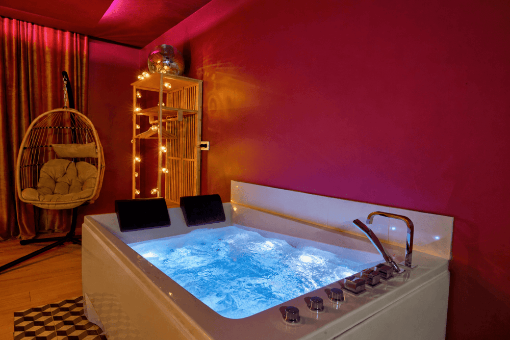 Expérience XXL balnéo et sauna premium - Love’nSpa - weekend en amoureux, love rooms avec spa ou jacuzzi privatif2 de Expérience XXL balnéo et sauna premium