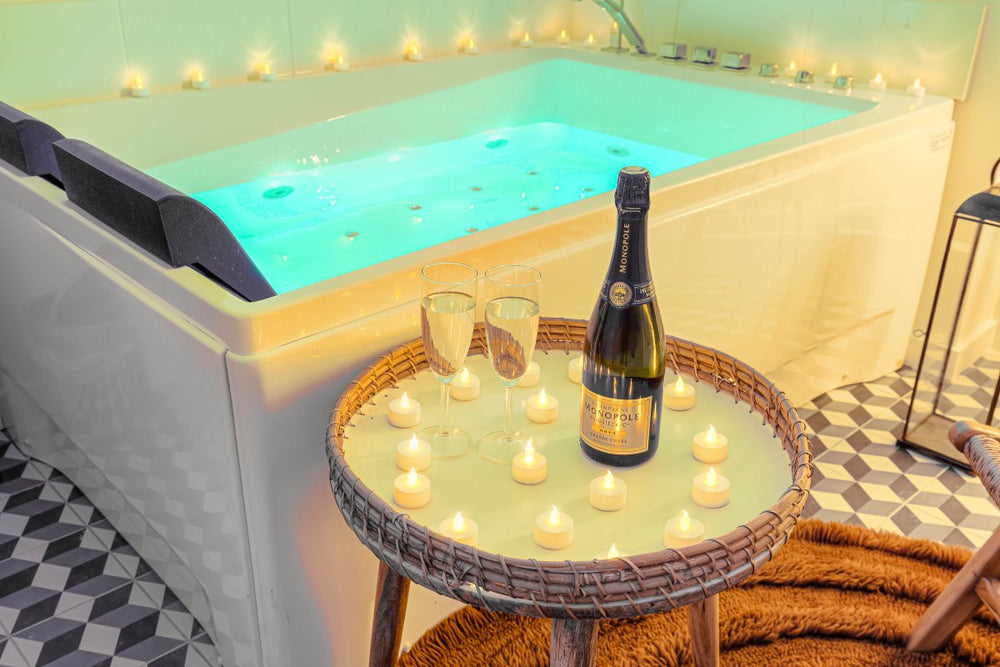 Expérience XXL balnéo et table de massage - Love’nSpa - weekend en amoureux, love rooms avec spa ou jacuzzi privatif5 de Expérience XXL balnéo et table de massage