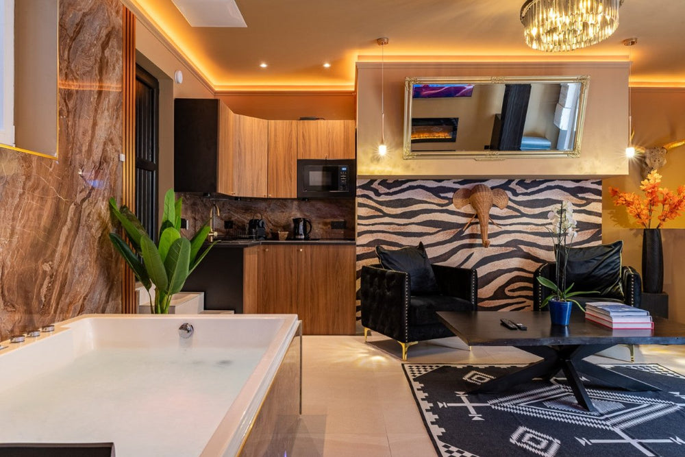 Félins - Love’nSpa - weekend en amoureux, love rooms avec spa ou jacuzzi privatif6 de Félins