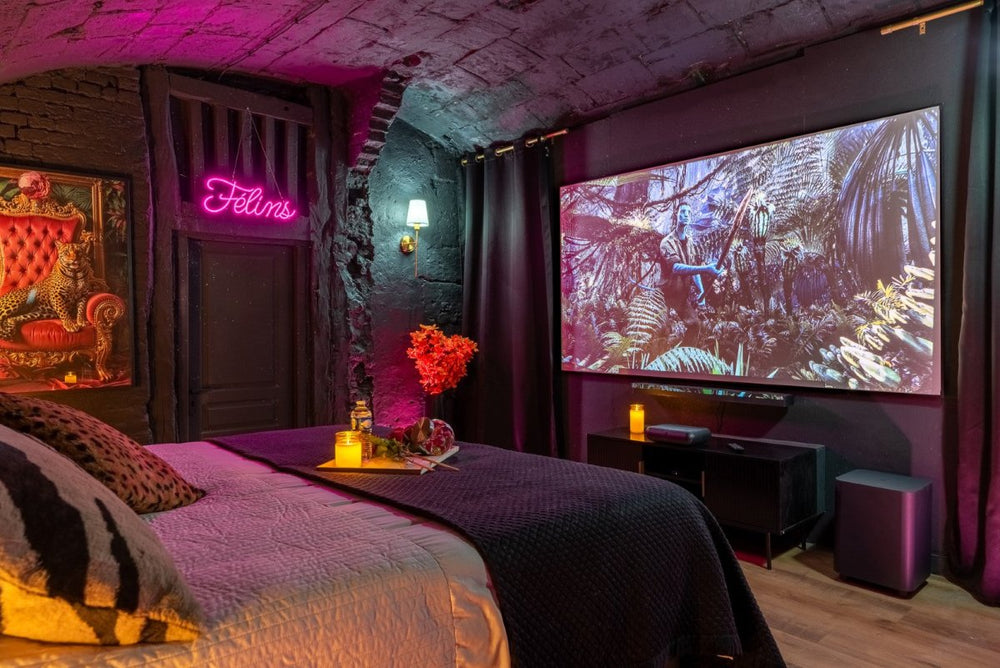 Félins - Love’nSpa - weekend en amoureux, love rooms avec spa ou jacuzzi privatif10 de Félins