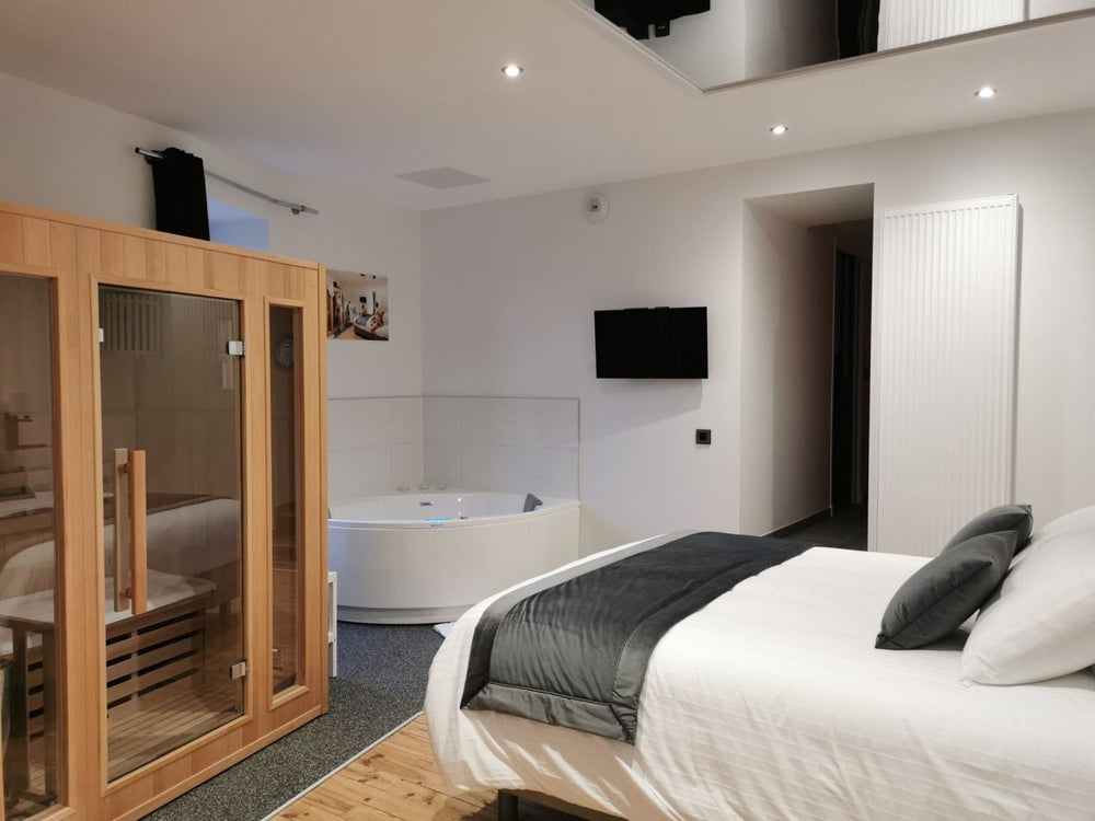 Gîte Ozé - Love’nSpa - weekend en amoureux, love rooms avec spa ou jacuzzi privatif1 de Gîte Ozé