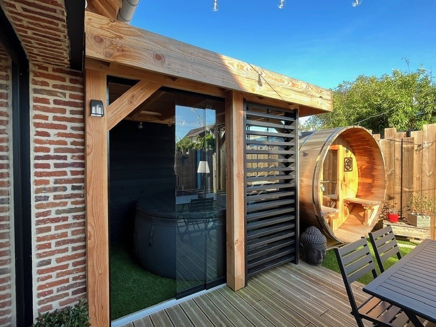 Gîtes de La Gasteleine - Côté Sauna et Jacuzzi - Love’nSpa - weekend en amoureux, love rooms avec spa ou jacuzzi privatif2 de Gîtes de La Gasteleine - Côté Sauna et Jacuzzi