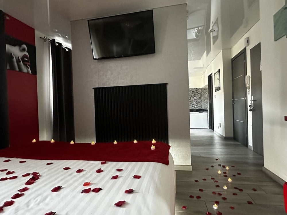 Glam' appart spa - Love’nSpa - weekend en amoureux, love rooms avec spa ou jacuzzi privatif7 de Glam' appart spa