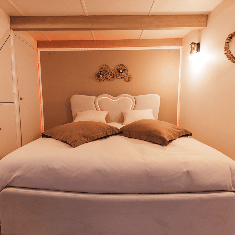 Instants Précieux - Love’nSpa - weekend en amoureux, love rooms avec spa ou jacuzzi privatif1 de Instants Précieux
