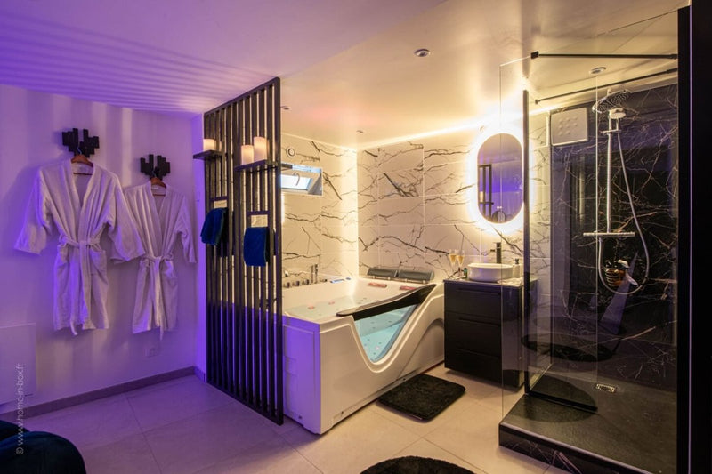 Jacuzzi Secret 91 Love Room insolite ❤️ 30 minutes de Paris❤️ - Love’nSpa - weekend en amoureux, love rooms avec spa ou jacuzzi privatif3 de Jacuzzi Secret 91 Love Room insolite ❤️ 30 minutes de Paris❤️