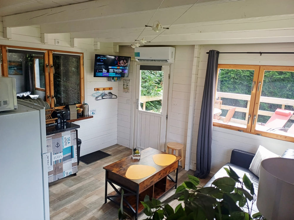 Jacuzzi XXL+ La Rouyonnaise - Love’nSpa - weekend en amoureux, love rooms avec spa ou jacuzzi privatif7 de Jacuzzi XXL+ La Rouyonnaise