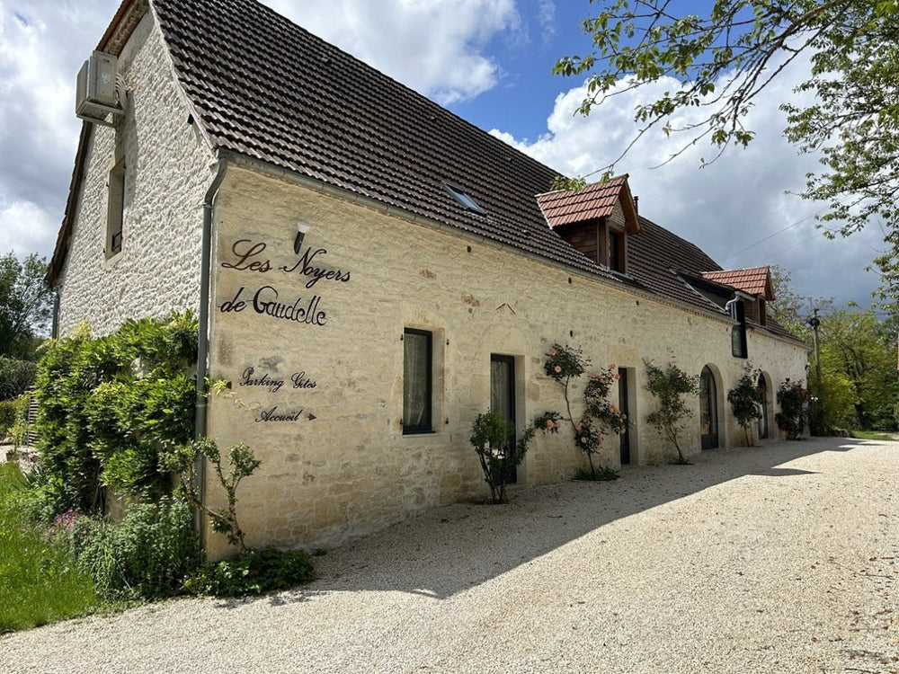 Joely - Love’nSpa - weekend en amoureux, love rooms avec spa ou jacuzzi privatif13 de Joely