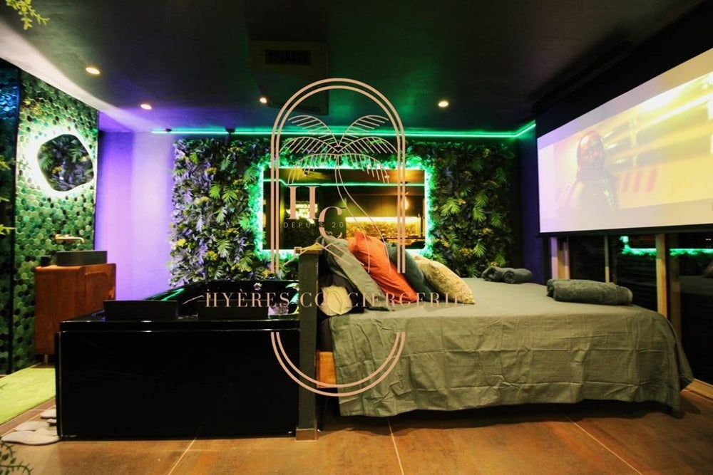 Jungle Hyères Love Room - Love’nSpa - weekend en amoureux, love rooms avec spa ou jacuzzi privatif11 de Jungle Hyères Love Room